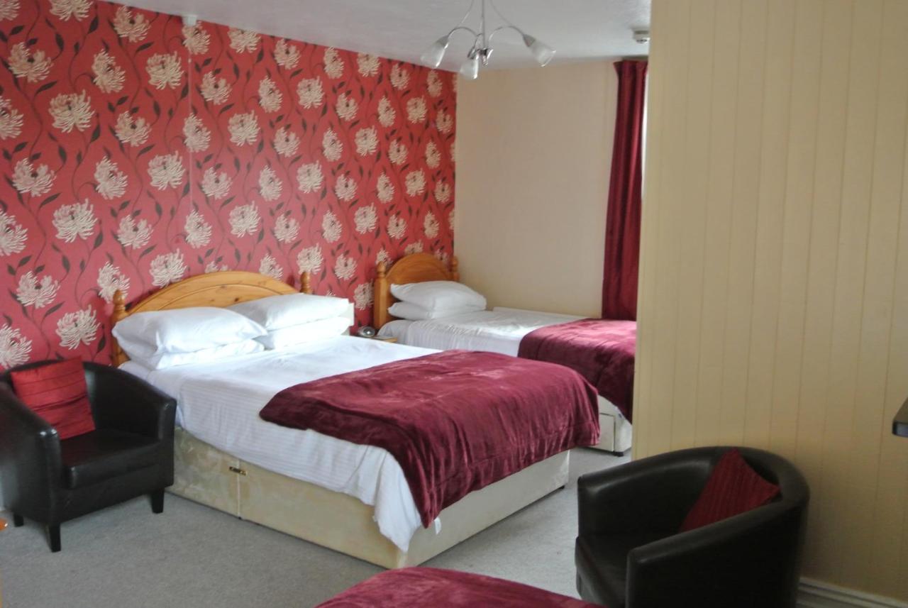 Old Castle Farm Guest House Μπρέκον Εξωτερικό φωτογραφία